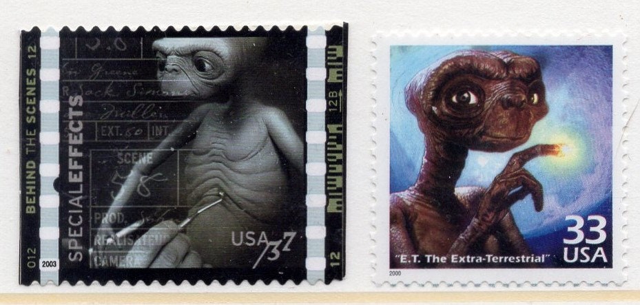 2 Different E.T. - The EXTRA-TERRESTRIAL