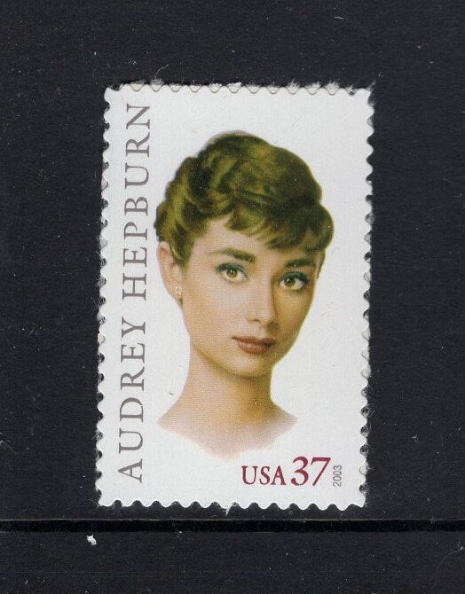 4 Actress AUDREY HEPBURN