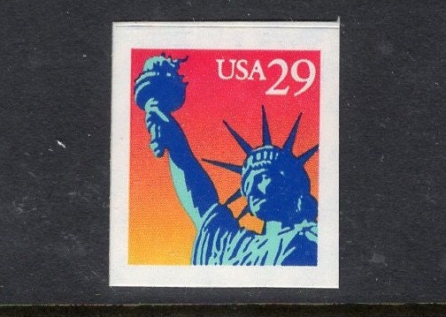 10 STATUE of LIBERTY